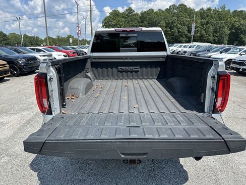 Used 2022 GMC Sierra 2500 SLT image 19