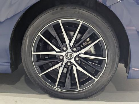 Used 2024 Toyota Camry SE image 26