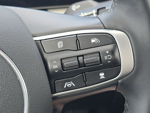Used 2025 Kia K5 EX image 11