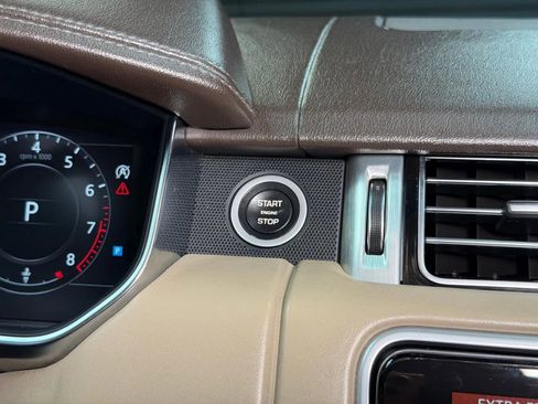Used 2018 Land Rover Range Rover Supercharged AWD/4WD image 46