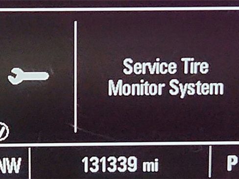 Used 2017 Chevrolet Malibu LS image 12