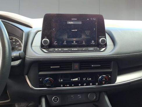 Used 2023 Nissan Rogue SV w/ SV Premium B Package AWD/4WD image 8