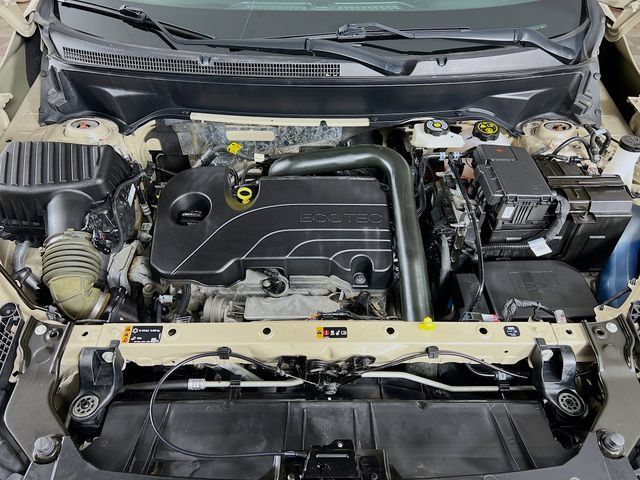 Used 2023 GMC Terrain AT4 w/ Infotainment Package II AWD/4WD image 30