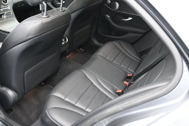 Used 2021 Mercedes-Benz C 300 4MATIC Sedan image 12