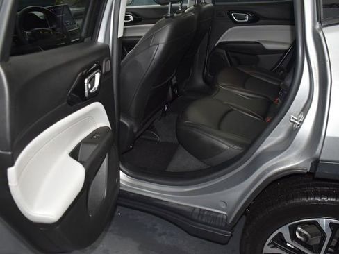 Used 2022 Jeep Compass Limited w/ Sun and Sound Group image 38