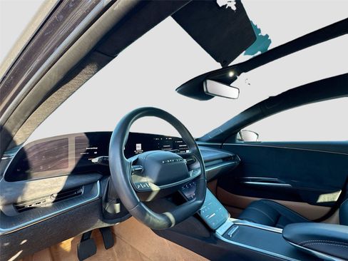 Used 2023 Lucid Air Grand Touring image 7