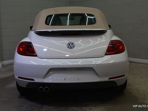 Used 2013 Volkswagen Beetle 2.5 image 40