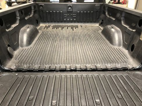 Used 2019 GMC Sierra 1500 Limited w/ Elevation Edition image 25