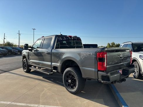 New 2026 Ford F250 Lariat w/ Black Appearance Package image 3