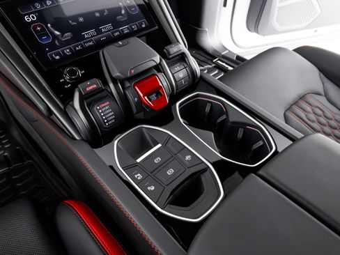 Used 2024 Lamborghini Urus S image 21