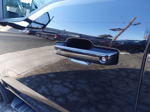 Used 2023 Ford F150 XLT w/ Equipment Group 302A High image 11