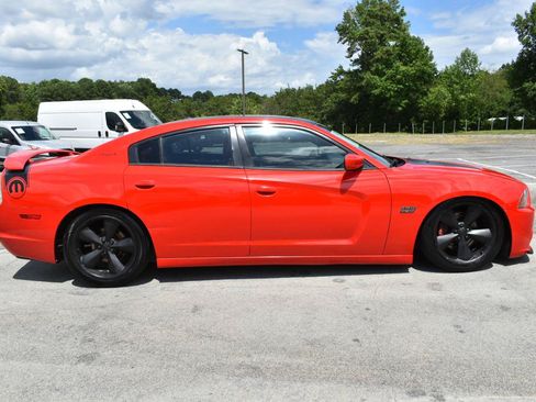 Used 2014 Dodge Charger R/T RWD image 5
