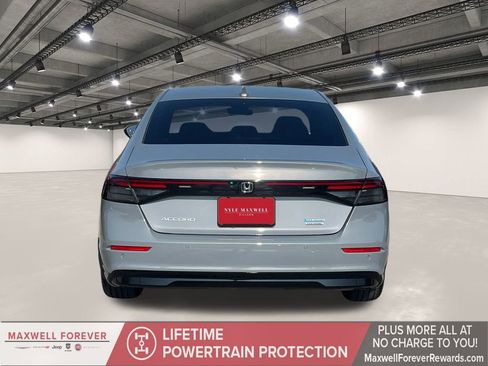 Used 2024 Honda Accord Touring image 15