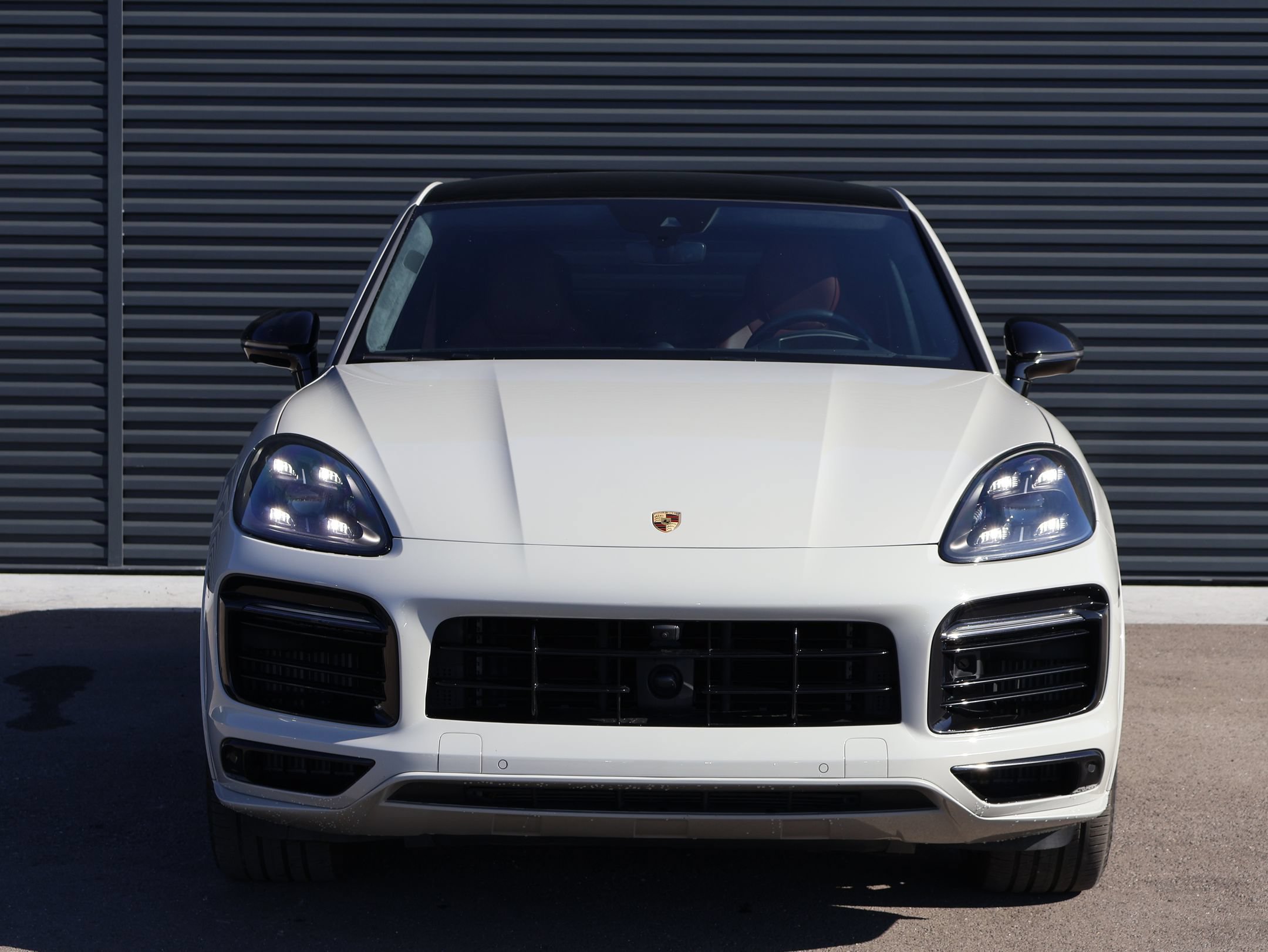 Used 2023 Porsche Cayenne GTS AWD/4WD image 6