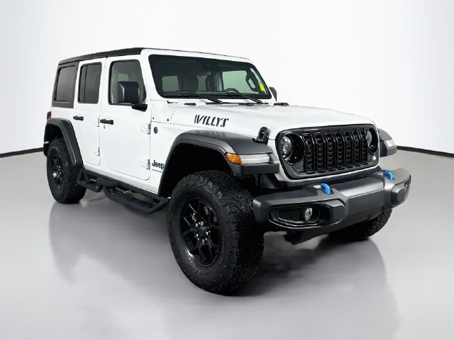Used 2024 Jeep Wrangler Unlimited AWD/4WD image 3