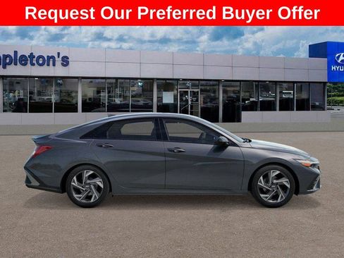 New 2026 Hyundai Elantra SEL Sport Premium FWD image 9