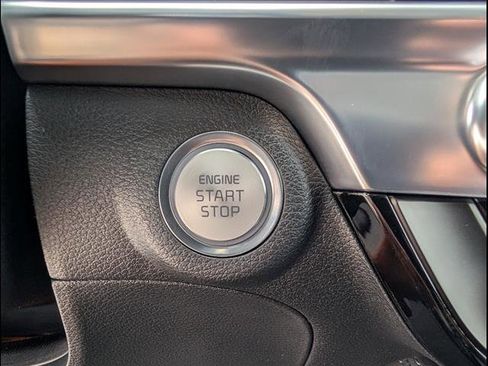 New 2025 Kia Telluride SX w/ SX Captain's Chair Package image 10