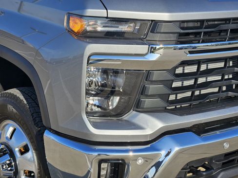 New 2026 Chevrolet Silverado 3500 LT w/ Texas Edition AWD/4WD image 10