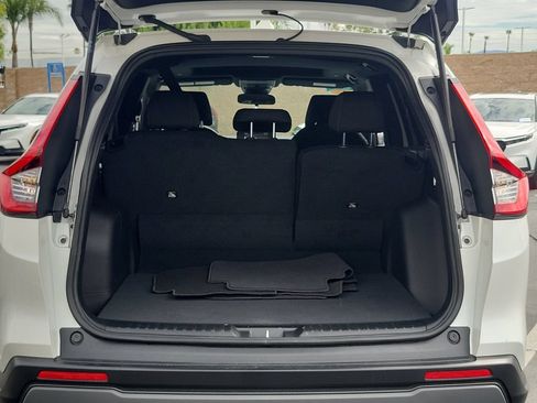 Used 2025 Honda CR-V Sport image 10