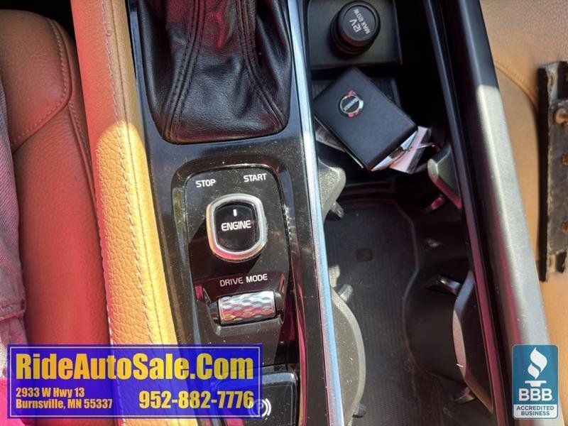 Used 2017 Volvo XC90 T6 Momentum w/ Vision Package AWD/4WD image 36
