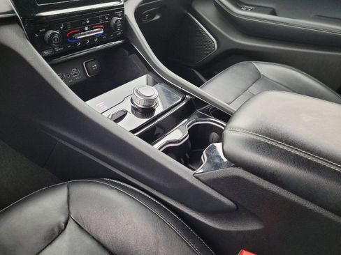 Used 2022 Jeep Grand Cherokee Limited AWD/4WD image 26