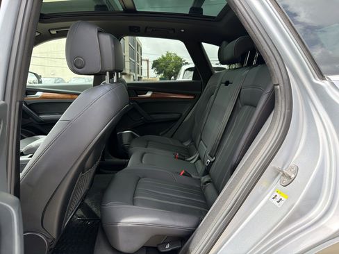 Used 2022 Audi Q5 2.0T Premium Plus AWD/4WD image 15