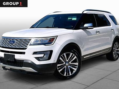 Used 2017 Ford Explorer Platinum