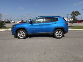 Used 2024 Jeep Compass Latitude AWD/4WD video 2