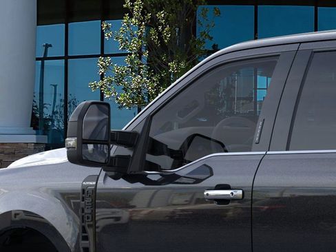 New 2026 Ford F250 Platinum w/ FX4 Off-Road Package image 20