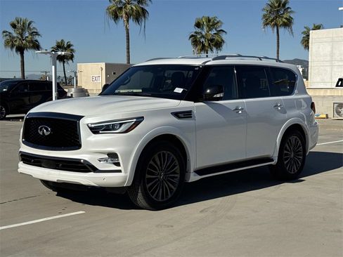 Certified 2024 INFINITI QX80 Sensory image 4