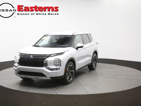 Used 2024 Mitsubishi Outlander SE AWD/4WD image 56