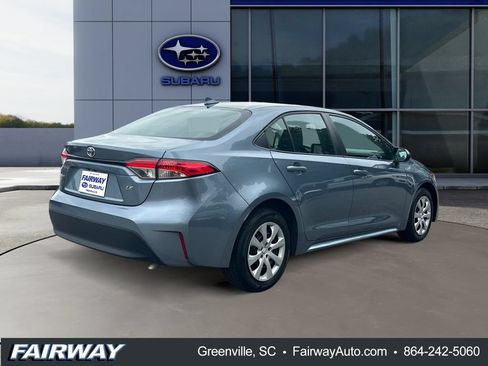 Used 2024 Toyota Corolla LE FWD image 7