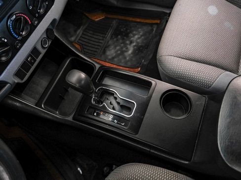 Used 2014 Toyota Tacoma 2WD Access Cab image 19