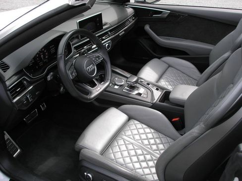 Used 2018 Audi S5 Premium Plus w/ Navigation Package AWD/4WD image 4