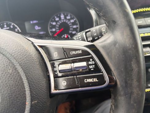 Certified 2022 Kia Seltos Nightfall Edition AWD/4WD image 22