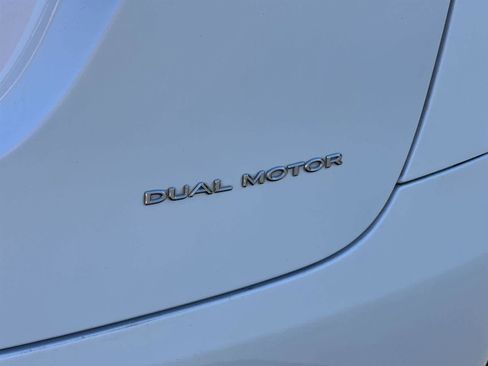 Used 2020 Tesla Model X Long Range image 8