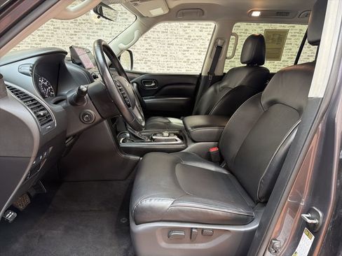Used 2024 INFINITI QX80 Luxe RWD image 24