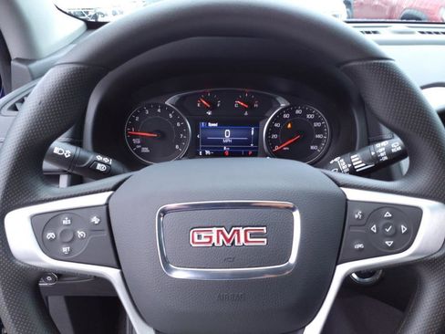 Certified 2022 GMC Terrain SLE w/ Driver Convenience Package image 12