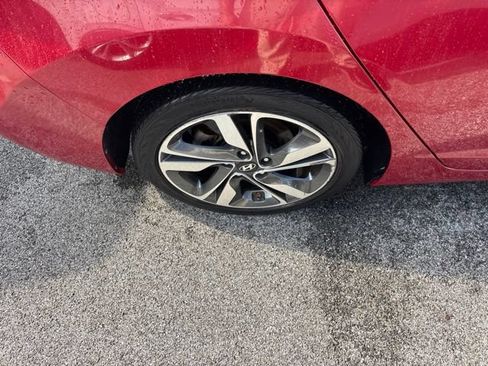 Used 2016 Hyundai Elantra Limited FWD image 5