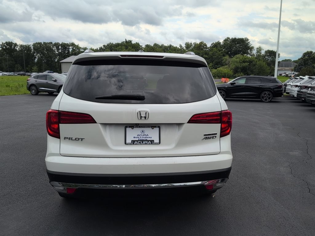 Used 2017 Honda Pilot Touring image 4