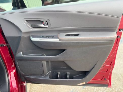Used 2021 Toyota Sienna XSE w/ XSE Plus Package FWD image 13