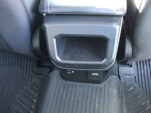 Used 2024 Ford Ranger XLT w/ Equipment Group 301A High image 18