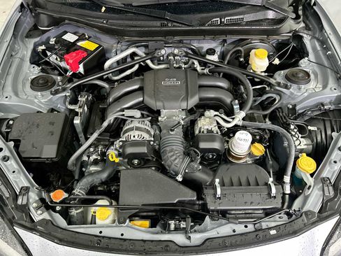 Used 2023 Toyota GR86 Premium image 17