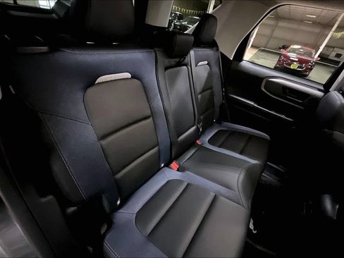 Certified 2025 Ford Bronco Sport Outer Banks w/ Outer Banks Tech Package+ AWD/4WD image 25