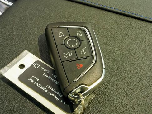 New 2026 Cadillac Escalade IQL Luxury image 47