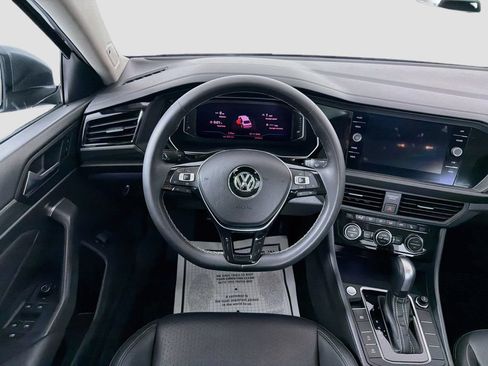 Used 2021 Volkswagen Jetta SEL FWD image 23