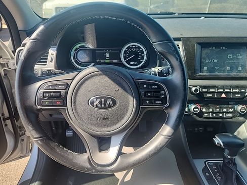 Used 2019 Kia Niro LX FWD image 20