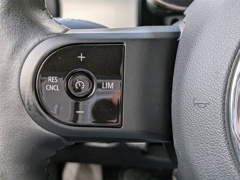 Used 2024 MINI Cooper Convertible image 25