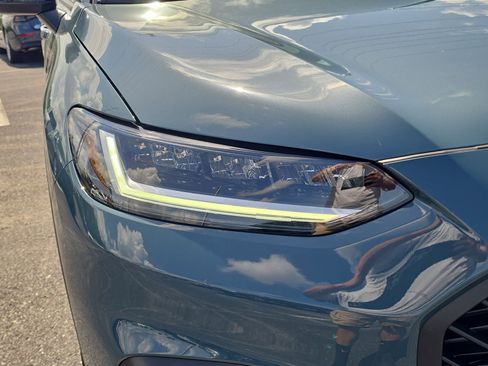 Certified 2024 Honda HR-V Sport image 7