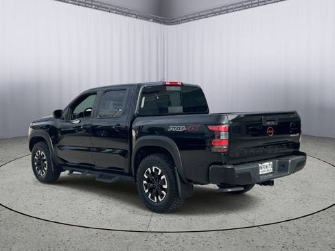 Used 2023 Nissan Frontier PRO-4X w/ Technology Package AWD/4WD image 7